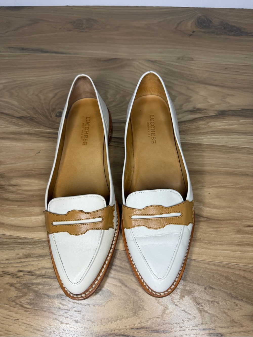 Lucchese White and Tan Leather Pointed Loafers